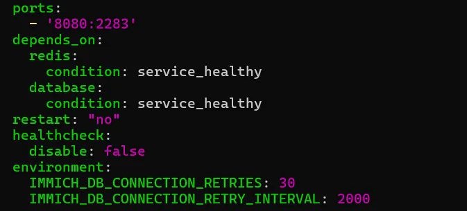 Immichのdocker-compose.ymlでimmich-serverのrestart設定をnoに変更している画面
